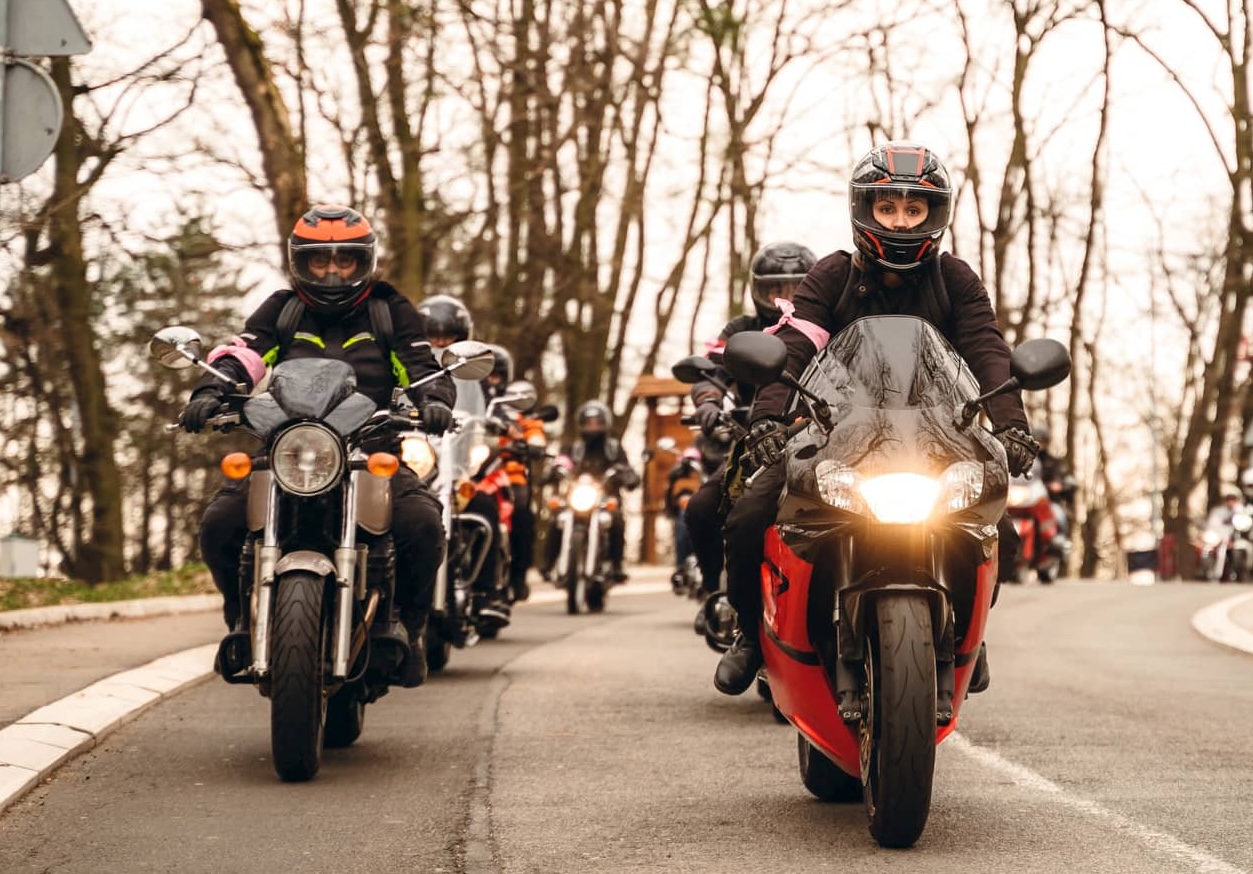 MotorcycleDriveOrganizer-1